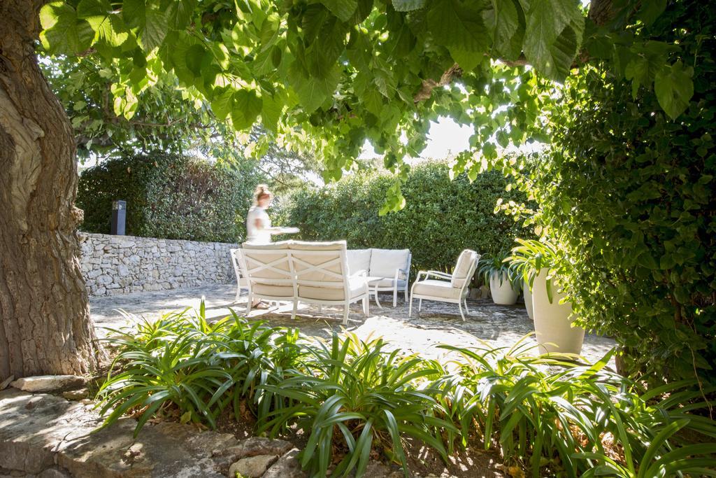 Mas Des Avelines Villa Le Brulat Екстериор снимка