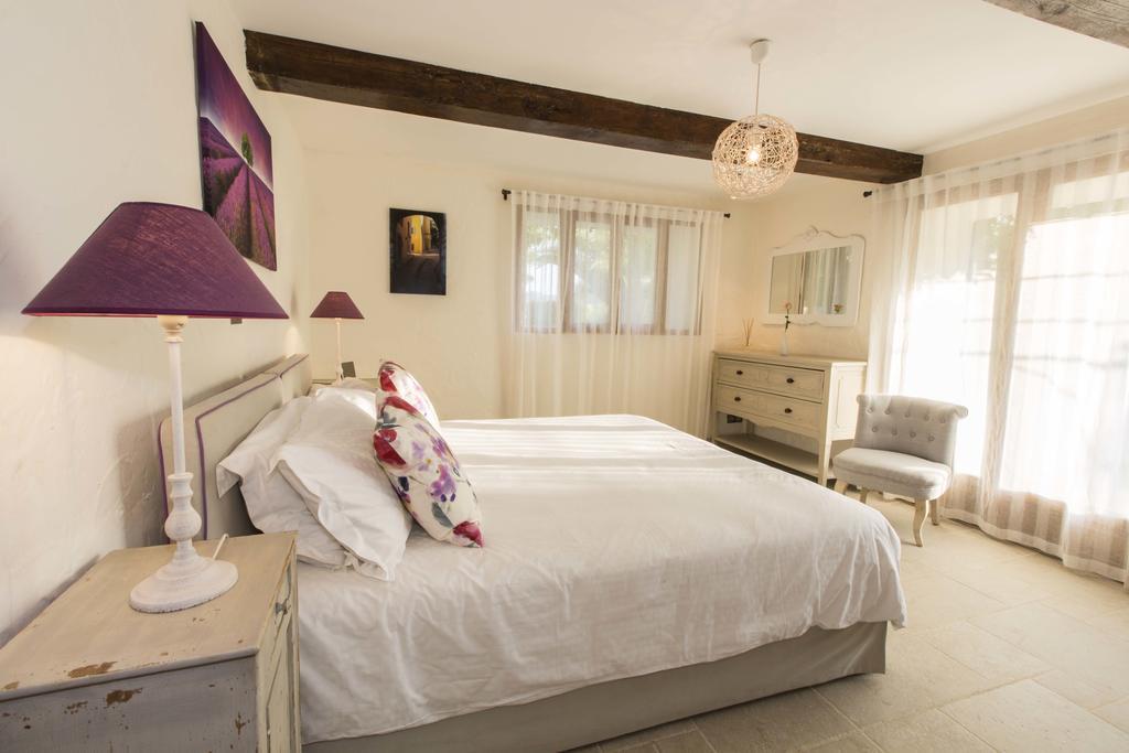 Mas Des Avelines Villa Le Brulat Екстериор снимка