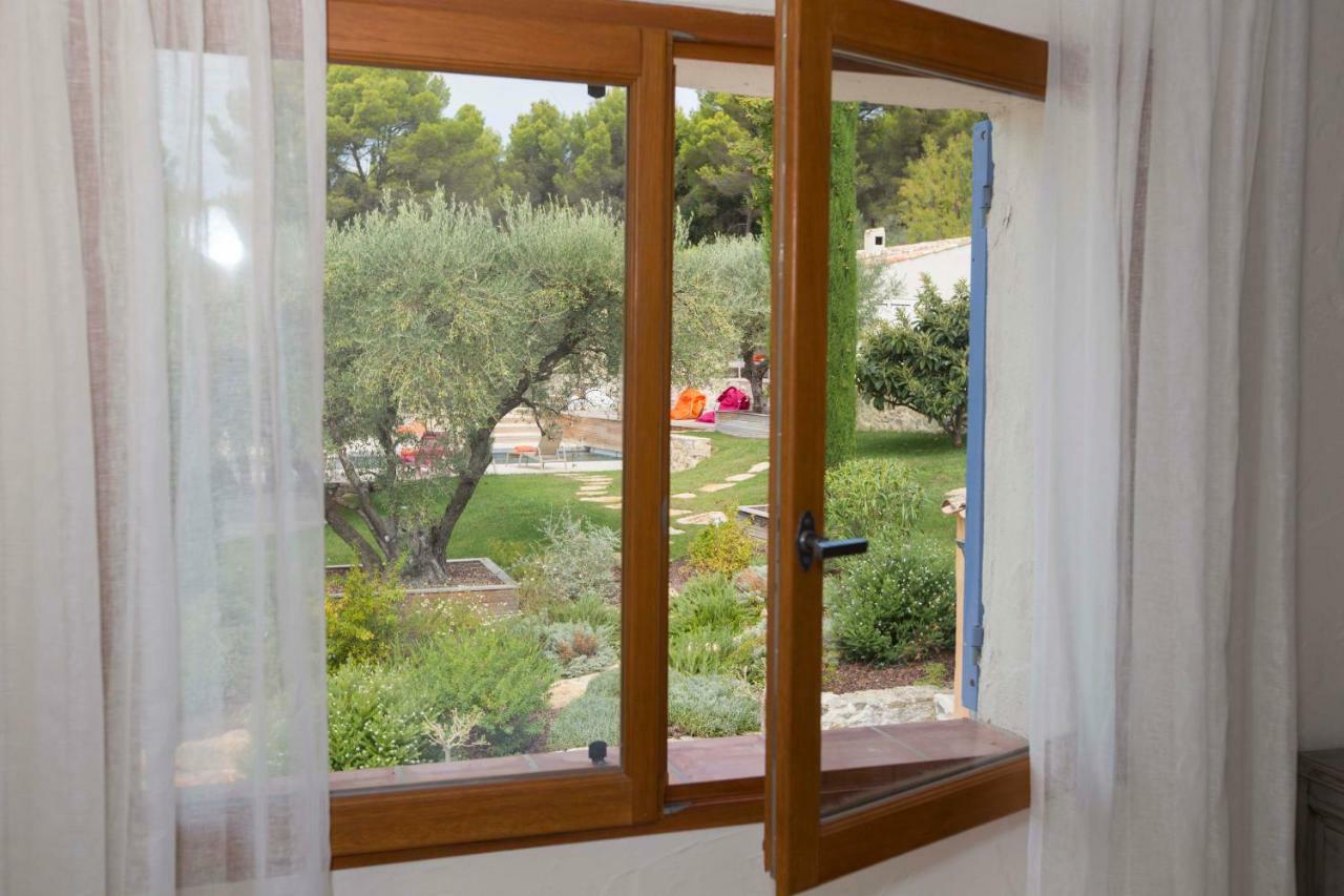 Mas Des Avelines Villa Le Brulat Екстериор снимка