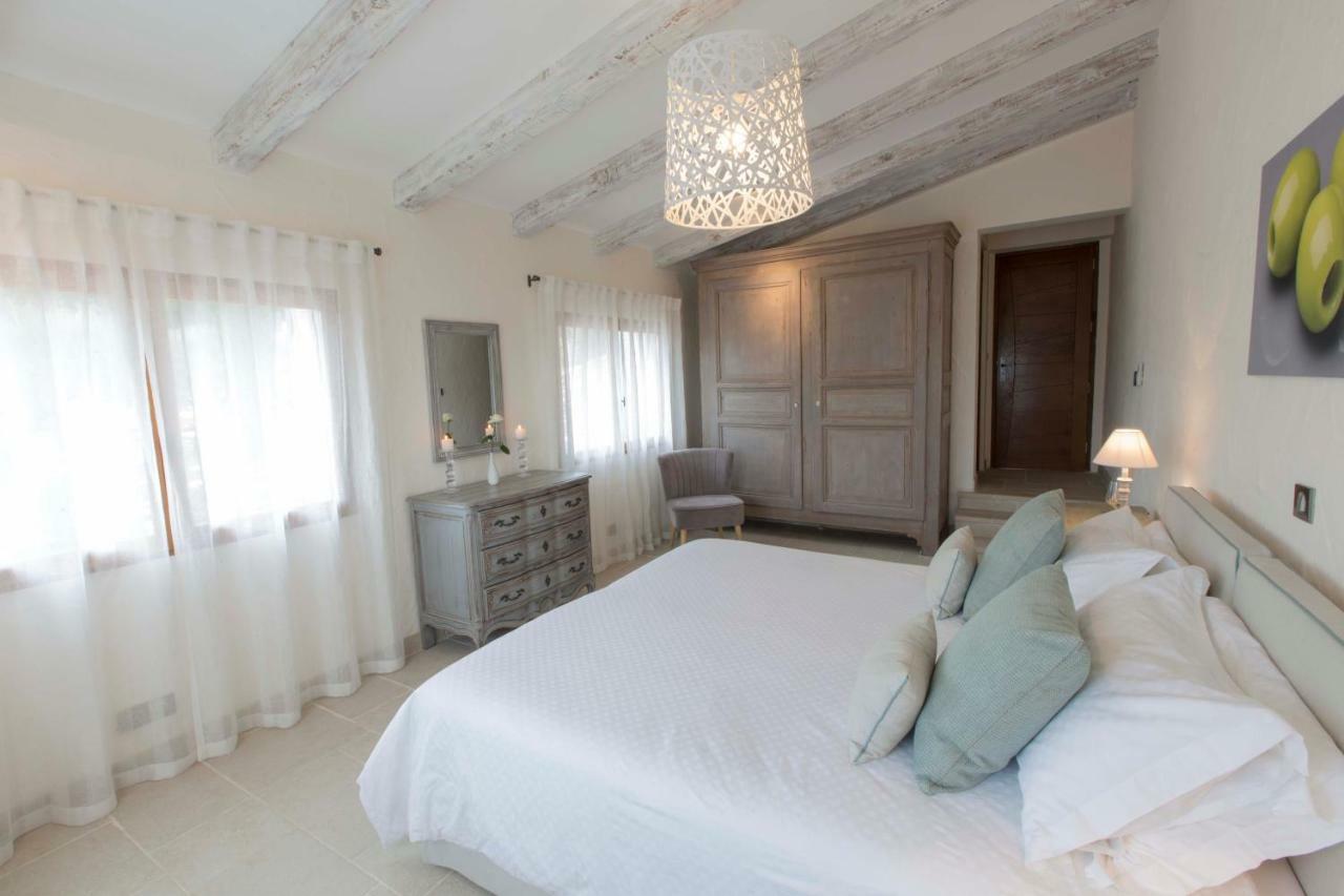 Mas Des Avelines Villa Le Brulat Екстериор снимка